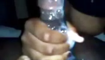 All Internal Hanna Sweet recibe una carga de esperma en el coño después de aceitarse
